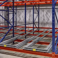 Rafturi de tip PUSH-BACK